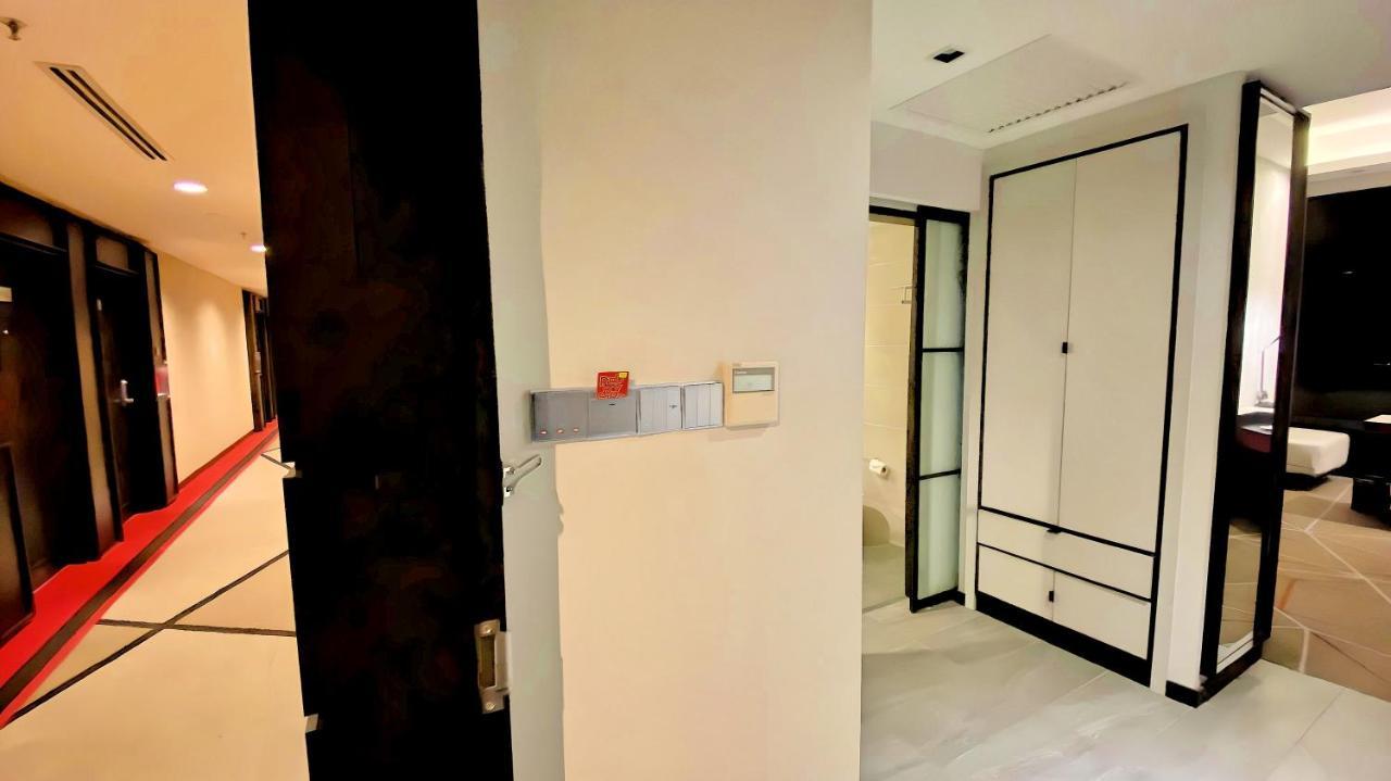 Hotel Red Kl @ Rev Kuala Lumpur Zewnętrze zdjęcie