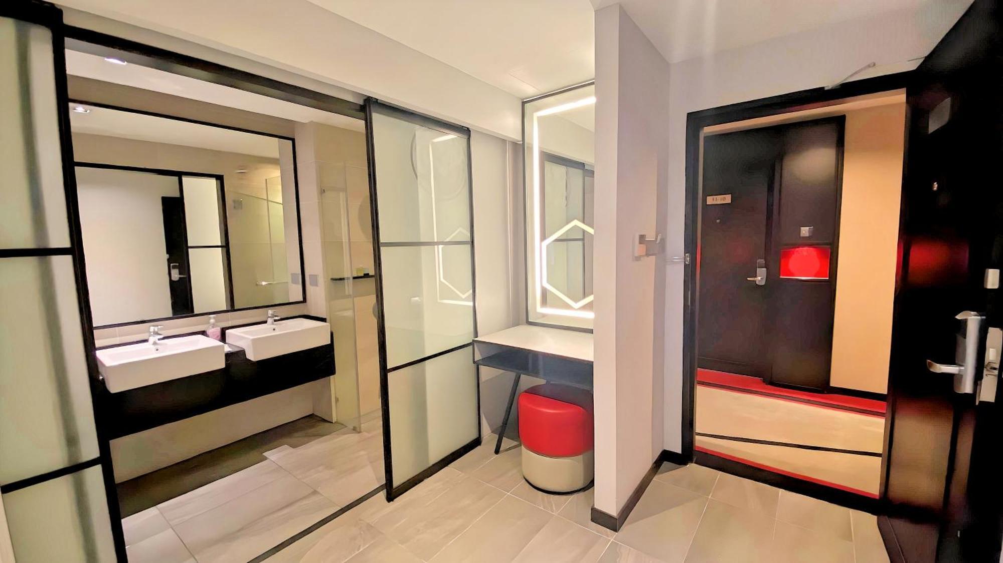 Hotel Red Kl @ Rev Kuala Lumpur Zewnętrze zdjęcie